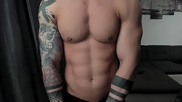 Richarddarell1 online show from 03-05-25, 06:44