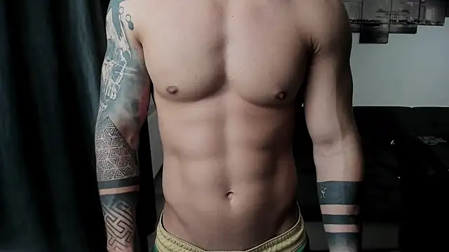 Richarddarell1 online show from 09-17-25, 04:47