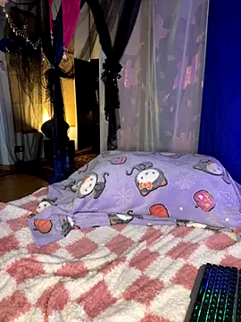 giuli zerozero online show from 12-05-25, 04:38