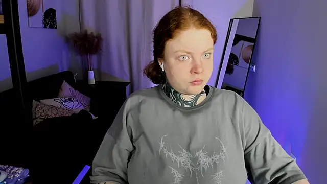 Snapshot of Cassie_xKiss chatting on 03-22-26, 08:43 Cassie xKiss online show from 03-22-26, 08:43