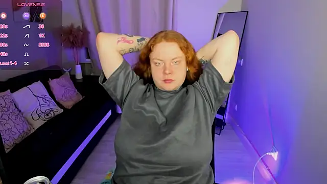 Snapshot of Cassie_xKiss chatting on 03-12-26, 08:46 Cassie xKiss online show from 03-12-26, 08:46