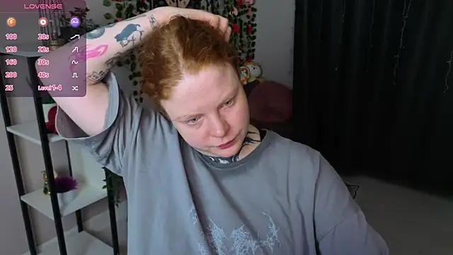 Snapshot of Cassie_xKiss chatting on 03-20-26, 08:32 Cassie xKiss online show from 03-20-26, 08:32