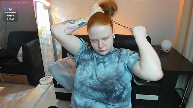 Cassie xKiss online show from 05-12-26, 08:48