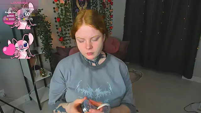 Cassie xKiss online show from 02-16-26, 08:29