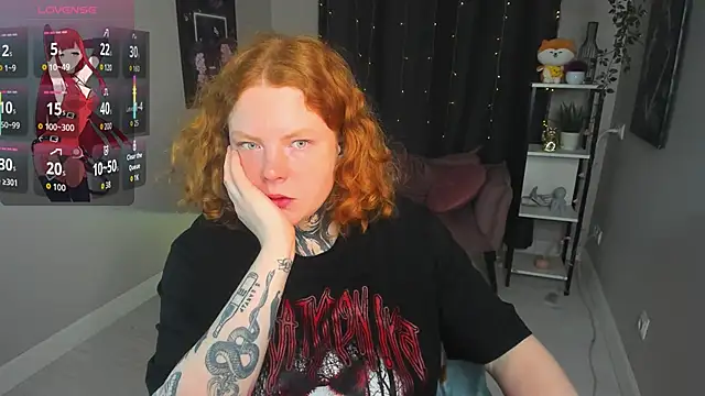 Snapshot of Cassie_xKiss chatting on 09-17-25, 08:33 Cassie xKiss online show from 09-17-25, 08:33