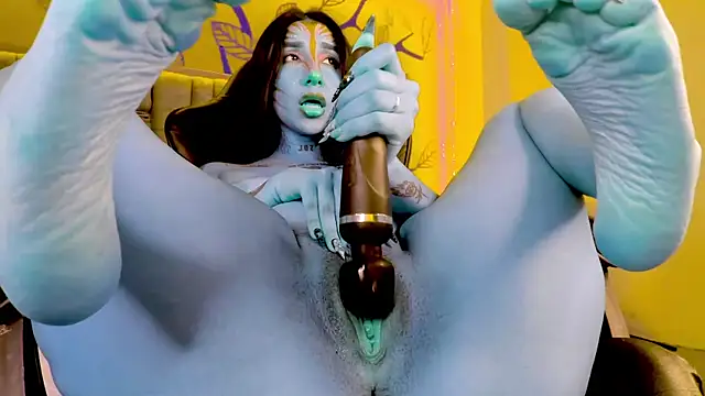 Leiaa  online show from 12-28-24, 07:22