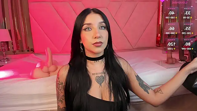 Leiaa  online show from 11-15-25, 05:33