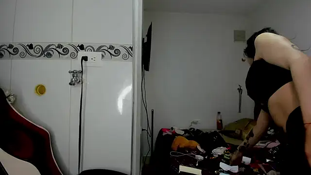 Sweet-Suck69 online show from 07-14-26, 03:11