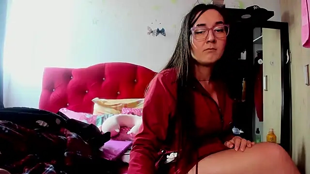 Sweet-Suck69 online show from 10-15-25, 09:01