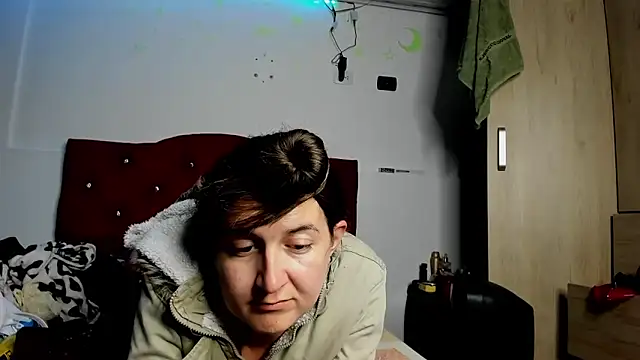 Sweet-Suck69 online show from 03-18-25, 05:02