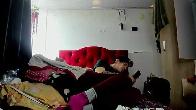 Sweet-Suck69 online show from 03-18-25, 05:01