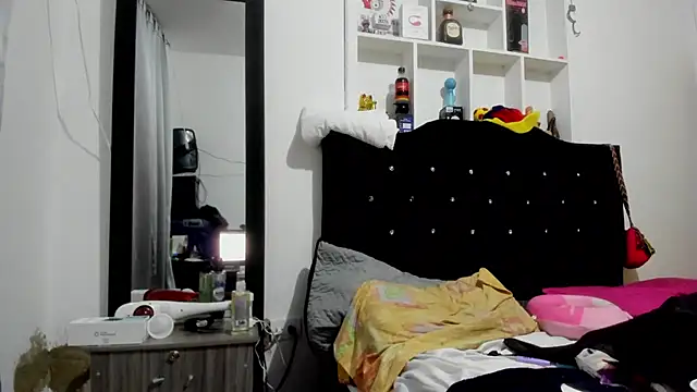 Sweet-Suck69 online show from 02-23-26, 11:38