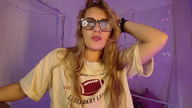 Giia paiige18 online show from 02-03-26, 10:37