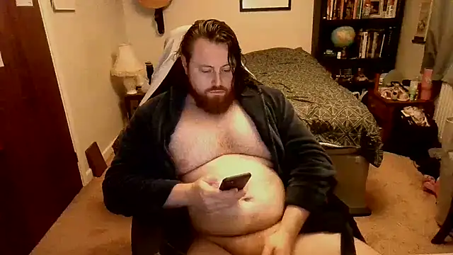 Snapshot of Hairy_Guy30 chatting on 10-16-25, 12:19 Hairy Guy30 online show from 10-16-25, 12:19