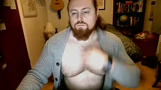 Snapshot of Hairy_Guy30 chatting on 02-12-25, 12:05 Hairy Guy30 online show from 02-12-25, 12:05