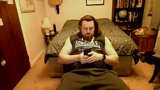 Snapshot of Hairy_Guy30 chatting on 02-20-25, 09:20 Hairy Guy30 online show from 02-20-25, 09:20