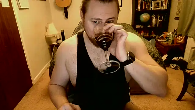 Snapshot of Hairy_Guy30 chatting on 03-19-25, 12:26 Hairy Guy30 online show from 03-19-25, 12:26