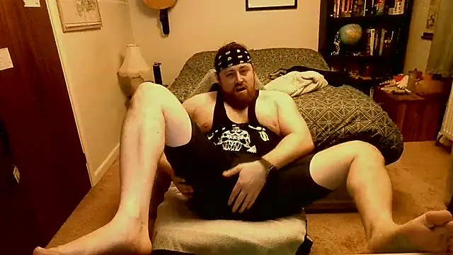 Snapshot of Hairy_Guy30 chatting on 01-27-25, 10:49 Hairy Guy30 online show from 01-27-25, 10:49