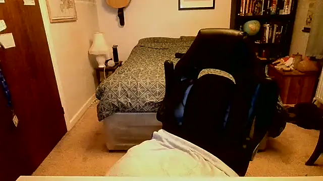 Snapshot of Hairy_Guy30 chatting on 02-10-25, 08:21 Hairy Guy30 online show from 02-10-25, 08:21