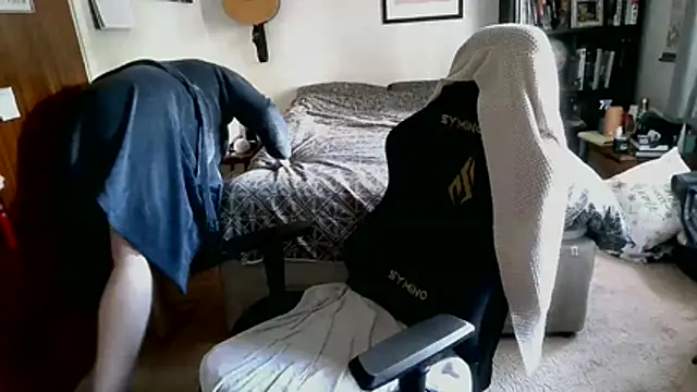 Hairy Guy30 online show from 05-14-26, 03:42