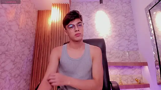 Gerony  online show from 12-23-25, 05:07