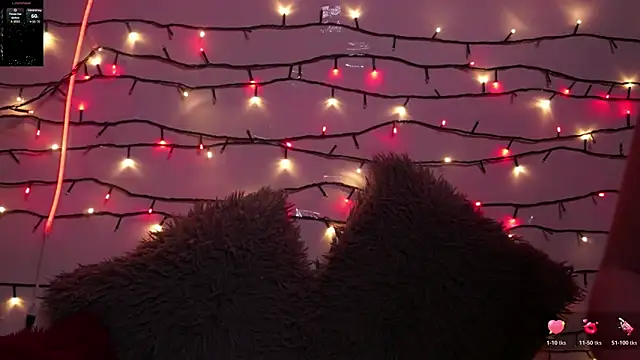 Snapshot of MaddisRock chatting on 02-17-26, 06:33 MaddisRock online show from 02-17-26, 06:33