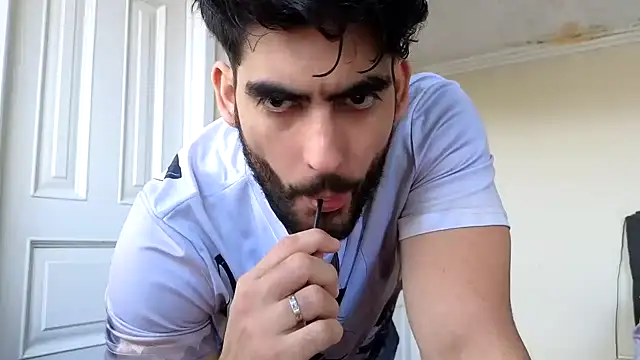 Snapshot of Jackyrose chatting on 05-15-26, 07:56 Jackyrose online show from 05-15-26, 07:56