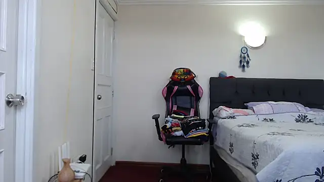 Jackyrose online show from 10-19-25, 09:17