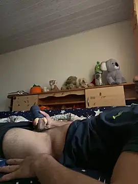 Snapshot of emea4 chatting on 03-29-26, 09:22 emea4 online show from 03-29-26, 09:22