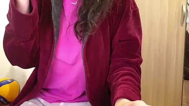 MemiKouki online show from 01-14-26, 07:34