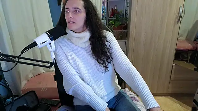 MemiKouki online show from 11-24-25, 05:02