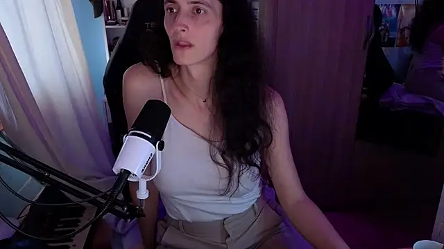 MemiKouki online show from 02-11-26, 04:40