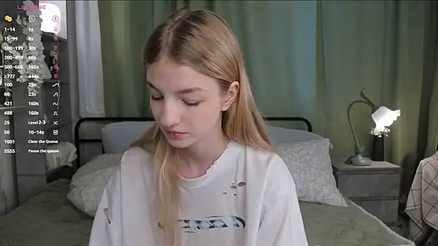 YuNabif online show from 10-22-25, 07:08