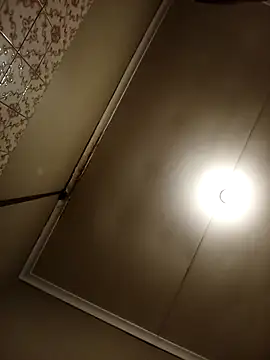 mloghyfsa online show from 12-20-25, 05:16