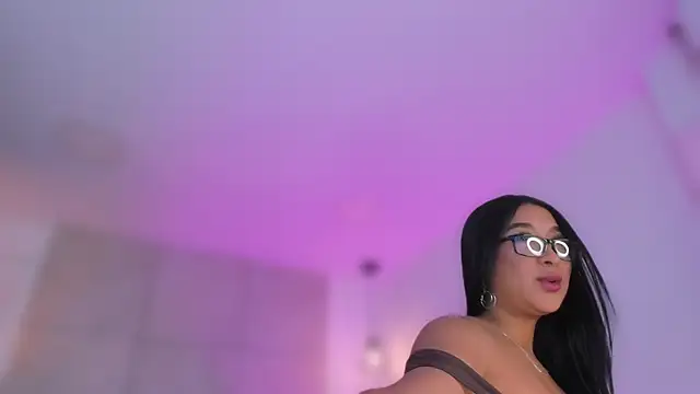 BellaHarllow online show from 02-28-26, 12:05