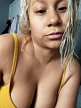 MaryAlbuquerque online show from 09-09-25, 02:21