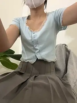 Lami Mi online show from 02-24-26, 06:03