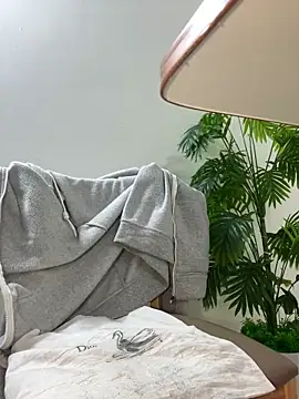 Lami Mi online show from 11-01-25, 06:19