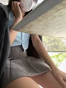 Lami Mi online show from 03-25-26, 06:57