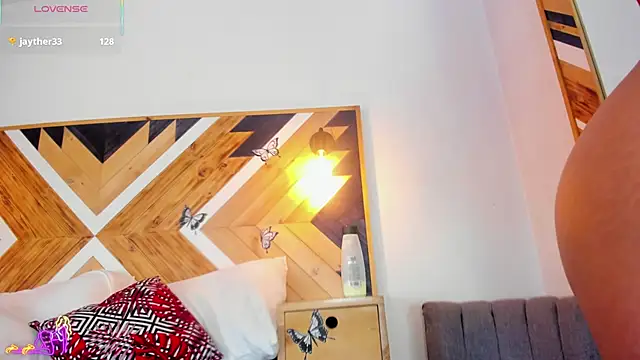 Kathaleiya Ozz online show from 10-17-25, 07:37