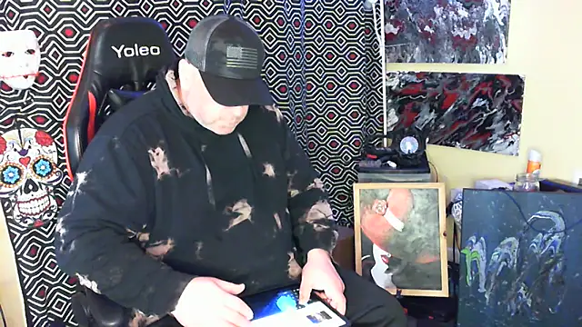 Snapshot of Mic_Oxinner chatting on 10-03-25, 06:53 Mic Oxinner online show from 10-03-25, 06:53