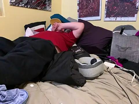 Snapshot of Mic_Oxinner chatting on 02-02-26, 02:05 Mic Oxinner online show from 02-02-26, 02:05