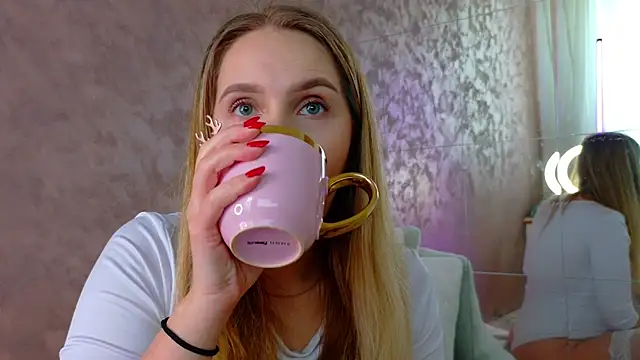 lexy a online show from 12-20-25, 10:40