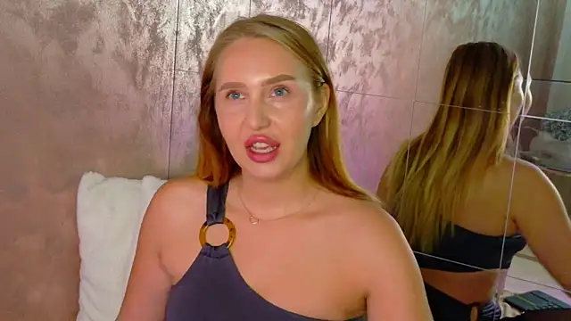 lexy a online show from 09-23-25, 05:03