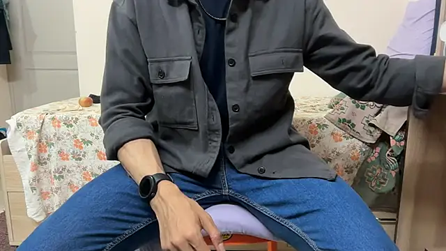 hot asian boy online show from 10-26-25, 06:08