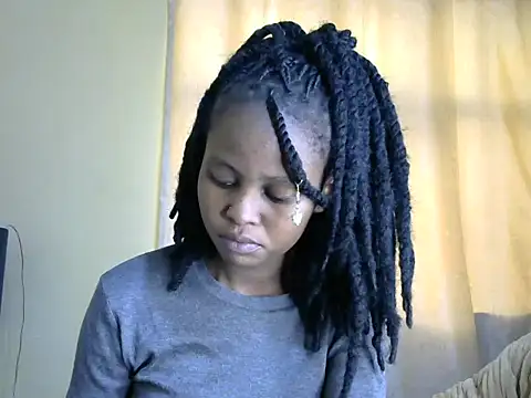 Snapshot of Kasweet_Lee chatting on 06-14-26, 01:45 Kasweet Lee online show from 06-14-26, 01:45