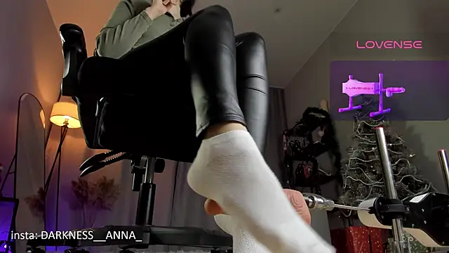 AnnaTrueno online show from 01-11-26, 06:15