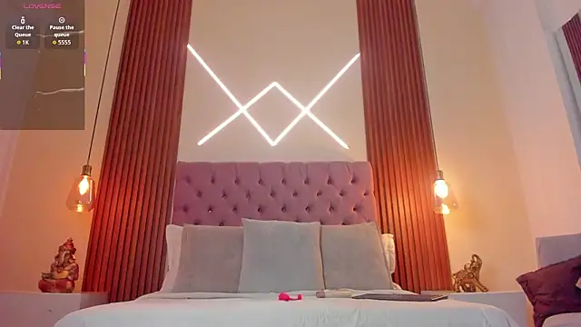 Sophia turneer online show from 02-05-26, 04:08