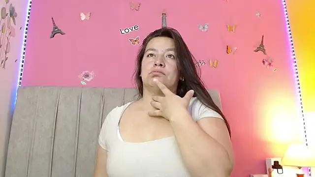 monickhot303av online show from 10-09-25, 03:18