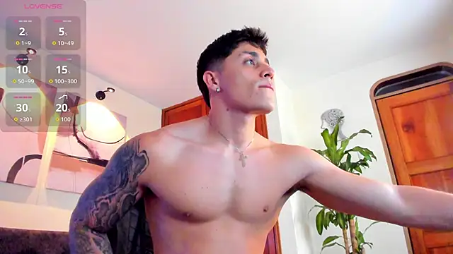  joansoto online show from 09-18-25, 02:31